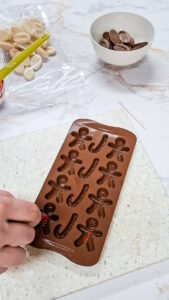 Pralinen mit Tonkabohnen für Weihnachten Pralinen Mit Tonkabohnen Weihnachten 6 169x300