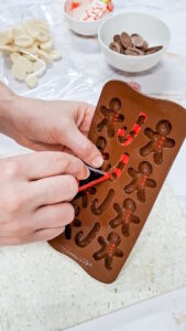 Pralinen mit Tonkabohnen für Weihnachten Pralinen Mit Tonkabohnen Weihnachten 7 169x300
