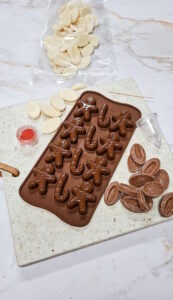 Pralinen mit Tonkabohnen für Weihnachten Weihnachten Pralinen Bonbon Zutaten 173x300