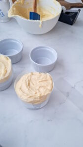 Geeistes Mango-Soufflé Gefrorene Mango Souffle 11 169x300