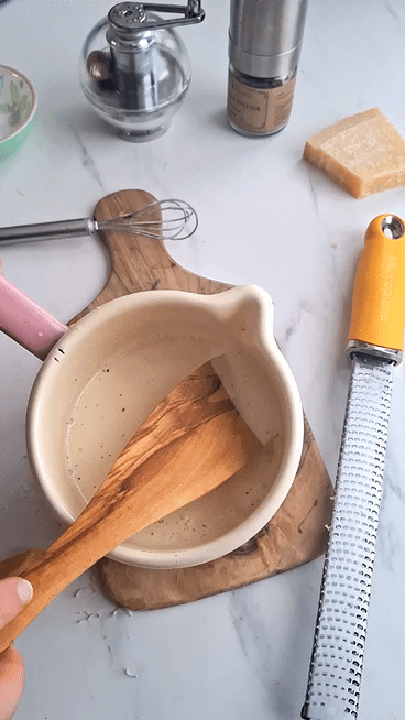  Parmesan Sauce Alltagsrezept