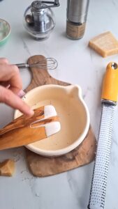 Parmesan-Sauce für Nudeln - Alltagsrezept Parmesan Sauce Rezept 12 169x300