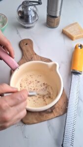 Parmesan-Sauce für Nudeln - Alltagsrezept Parmesan Sauce Rezept 9 169x300