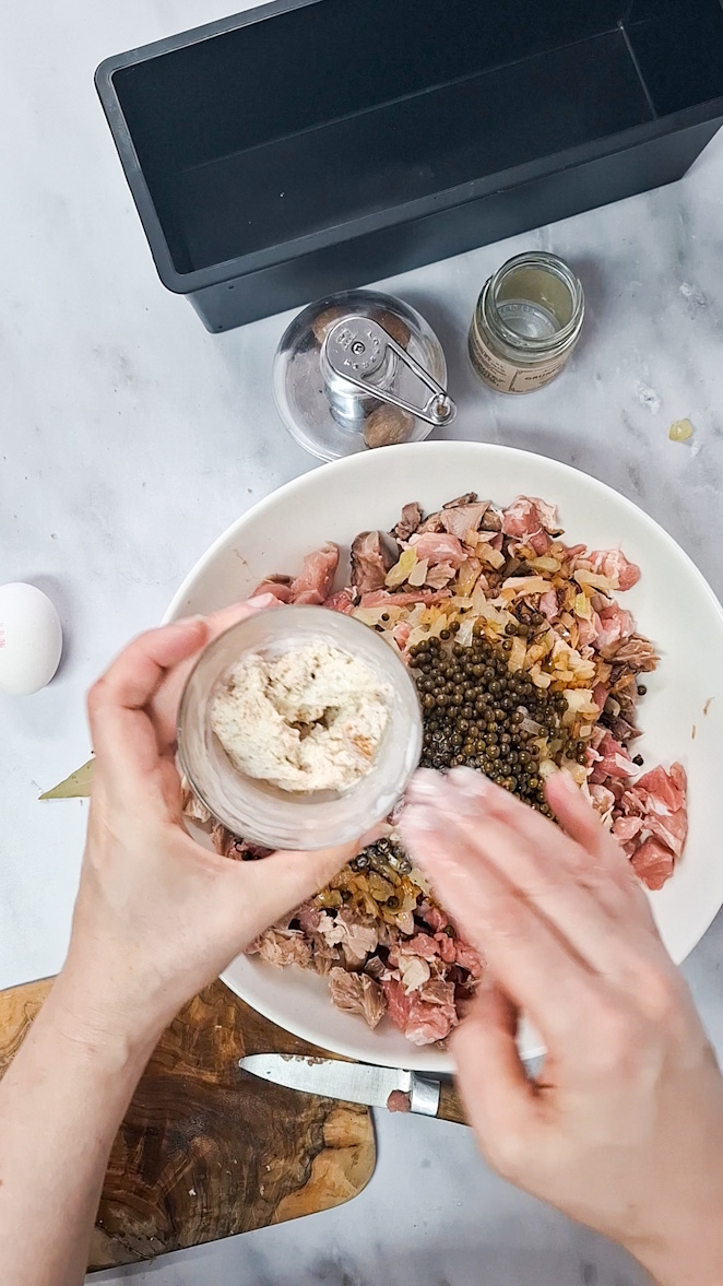 Hähnchen Terrine mit grünem Pfeffer Rezept