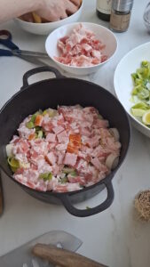 Tofaille Kartoffel-Lauch-Auflauf aus den Vogesen - Originalrezept Kartoffeln Lauch Auflauf Rezept 9 169x300