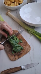 Tofaille Kartoffel-Lauch-Auflauf aus den Vogesen - Originalrezept Tofailles Original Rezept Aus Der Vogesen 4 169x300