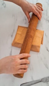 So gelingen dir Croissants wie vom französischen Bäcker! Tourage Butter Beurre De Tourage Croissant 9 171x300