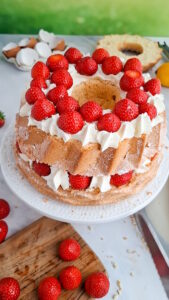 Erdbeer-Zitronen-Torte Erdbeer Zitronen Sahne Torte Backen 7 169x300