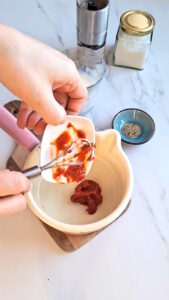 Magische Sauce - Tomaten-Sahne-Sauce Magische Sauce Rezept Für Kinder 1 169x300