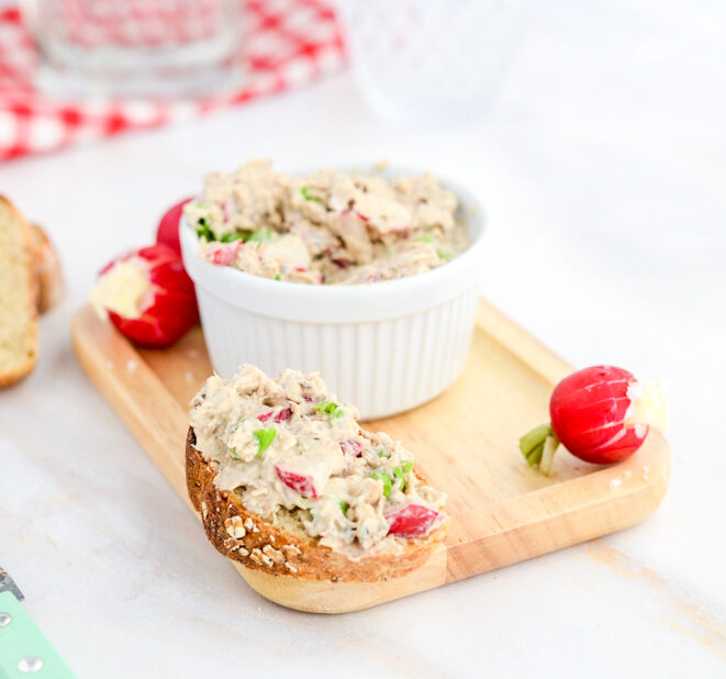 Sardinenaufstrich mit Erbsen