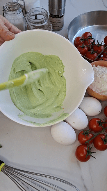 Tomaten Clafoutis Herzhaftes Clafoutis Schritt 11 Grüne Creme Anrühren Schüssel