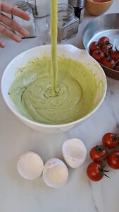 Tomaten Clafoutis Herzhaftes Clafoutis Schritt 18 Grüner Teig Wird Eingegossen 169x300