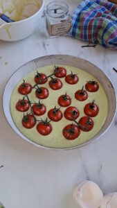 Tomaten Clafoutis Tomaten Clafoutis Herzhaftes Clafoutis Schritt 29 Tomaten In Teig Angeordnet 169x300