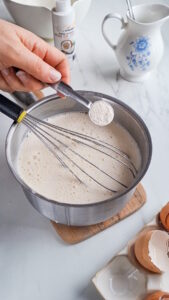 Cremiges Kokoseis mit und ohne Eismaschine Cremiges Kokosnuss Eiscreme 3 169x300