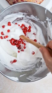 Johannisbeerkuchen mit Baiser Johannisbeerkuchen Mit Baiser 20 169x300