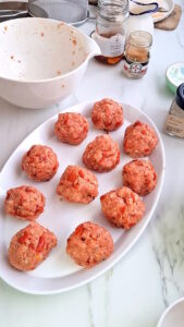Baskische Hackbällchen Fleischbällchen Nach Baskischer Art 7 169x300