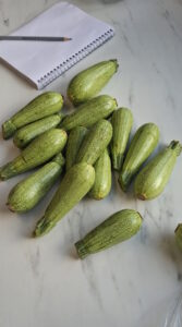 Unsichtbarer Zucchinikuchen (Gâteau invisible) Unsichtbarer Zucchinikuchen Zutaten1 1 167x300