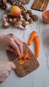 Blanquette de Poulet mit Äpfeln - Hähnchenfrikassée französischer Art Blanquette de Poulet mit Äpfeln - Hähnchenfrikassée französischer Art Blanqütte De Poulet Mit Aepfeln Hähnchenfrikassee Rezept 5 169x300