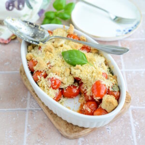 Tomaten-Crumble für den Sommer