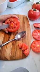 Gefüllte Tomaten mit Couscous und Sommergemüse – einfaches, vegetarisches Sommerrezept Gefüllte Tomaten Mit Couscous Und Sommergemüse 3 169x300