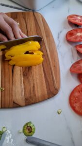 Gefüllte Tomaten mit Couscous und Sommergemüse – einfaches, vegetarisches Sommerrezept Gefüllte Tomaten Mit Couscous Vegetarisches 1 169x300