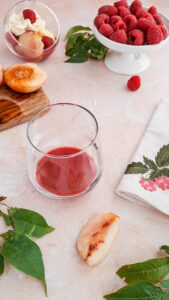 Pfirsich Melba Eisbecher - das klassische französische Dessert Pfirsich Melba Eisbecher Das Klassische Französische Dessert Rezept 1 169x300
