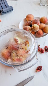 Süßer Couscous mit Früchten - einfaches Dessert Süsser Couscous Mit Früchten Einfaches Dessert Rezept2 169x300