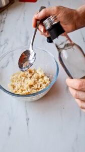 Süßer Couscous mit Früchten - einfaches Dessert Süsser Couscous Mit Früchten Einfaches Dessert Rezept4 169x300