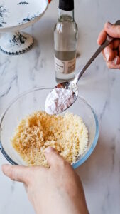 Süßer Couscous mit Früchten - einfaches Dessert Süsser Couscous Mit Früchten Einfaches Dessert Rezept5 169x300