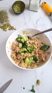 Thunfischcreme mit Avocado und Gurke – einfaches, gesundes Rezept Thunfischcreme Mit Avocado Und Gurke Einfach Gesunde Rezept 9 169x300