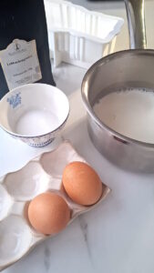 Nussknacker-Eistorte Nussknacker-Eistorte Nussknacker Eistorte Zutaten Lebkuchen Und Schokolade 169x300