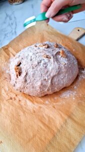 Walnussbrot - das perfekte Herbst-Brot-Rezept Walnuss Brot Herbst Rezept 11 169x300