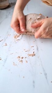 Walnussbrot - das perfekte Herbst-Brot-Rezept Walnuss Brot Herbst Rezept 4 169x300