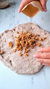 Walnussbrot - das perfekte Herbst-Brot-Rezept Walnussbrot Rezept 8 169x300