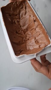 3-Schokoladen-Bûche de Noël - gefrorene Weihnachtstorte 3 Schokoladen Buche De Nöl Gefrorene Weihnachtstorte Einfach Machen 10 169x300