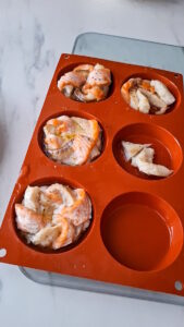 Elegante Fischvorspeise mit Erbsenpüree - einfach und festlich Fischvorspeise Mit Erbsenpüree Einfach Mit Lachs 13 169x300