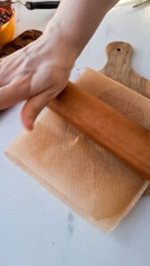 Nussknacker-Pralinen mit Marzipan und Nougat Nussknacker Pralinen Mit Marzipan Und Nougat Selber Machen 6 169x300