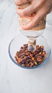 Rumkuchen mit Trockenobst und Nüssen Rumkuchen Mit Trockenobst Und Nüssen Zutaten 2 169x300