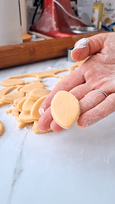 Zitronen-Plätzchen nur mit Eigelb Zitronen Kekse Formen Plätzchen Backen