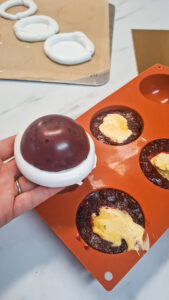 Schnelle Weihnachtsmützen-Desserts Schnelle Weihnachtsmützen-Desserts 20251123_0822562 169x300