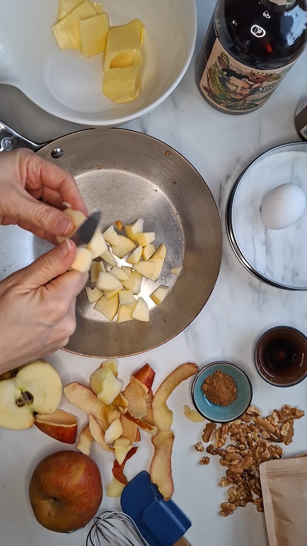 Bratapfel-Galette des Rois mit Rum und Walnüssen Rezept