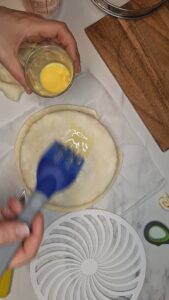 Bratapfel-Galette des Rois mit Rum und Walnüssen Dreikönigskuchen Mit Bratapfel Walnüssen Und Rum 6 169x300