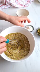 Knusprige Pistazienplätzchen mit Eiweiß – französische Crakou ganz einfach Knusprige Pistazienplätzchen mit Eiweiß – französische Crakou ganz einfach Knusprige Pistazien Plätzchen Rezept Mit Eiweiss 3 169x300