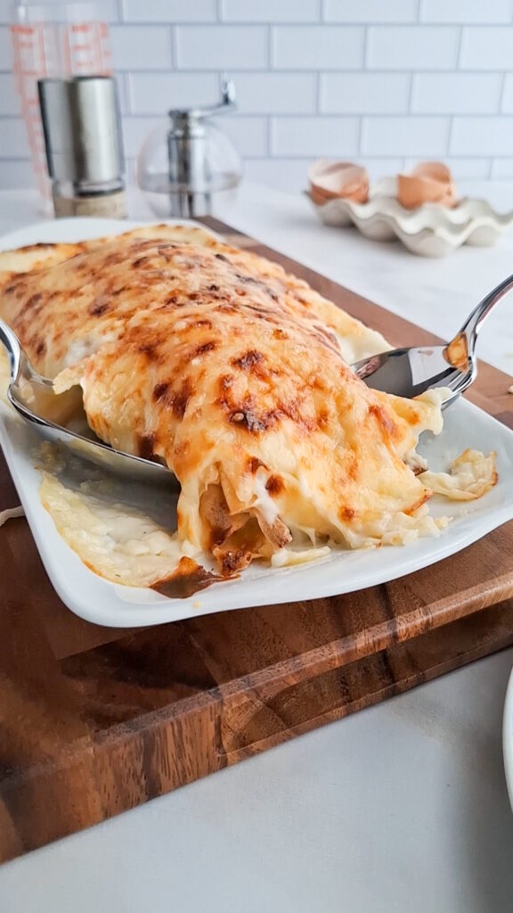 Ficelle Picarde – herzhafte gefüllte Crêpes aus Frankreich Ficelle Picarde Gefüllte Crepes Frankreich Backen 576x1024