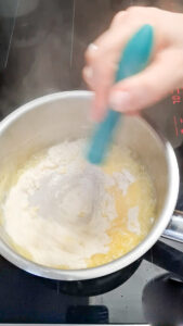 Ficelle Picarde – herzhafte gefüllte Crêpes aus Frankreich Ficelle Picarde Gefüllte Crepes Frankreich Bechamelle 7 169x300