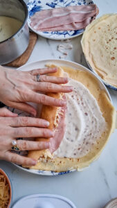 Ficelle Picarde – herzhafte gefüllte Crêpes aus Frankreich Ficelle Picarde Gefüllte Crepes Frankreich Klassisch 6 169x300