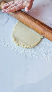 Tarte Tatin klassisch französisch – das Originalrezept Klassische Tarte Tatin Mit Apfel Frankreich Omas Rezept 9 169x300