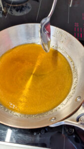 Tarte Tatin klassisch französisch – das Originalrezept Original Tarte Tatin Mit Apfel Und Karamell Backen 8 1 169x300