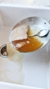 Tarte Tatin klassisch französisch – das Originalrezept Wie Bekomme Ich Mein Karamell Pfanne Sauber 3 169x300