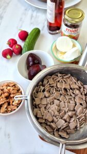 Wintersalat mit Crozets, Roter Bete & Walnüssen Zutaten Wintersalat Mit Crozet 169x300